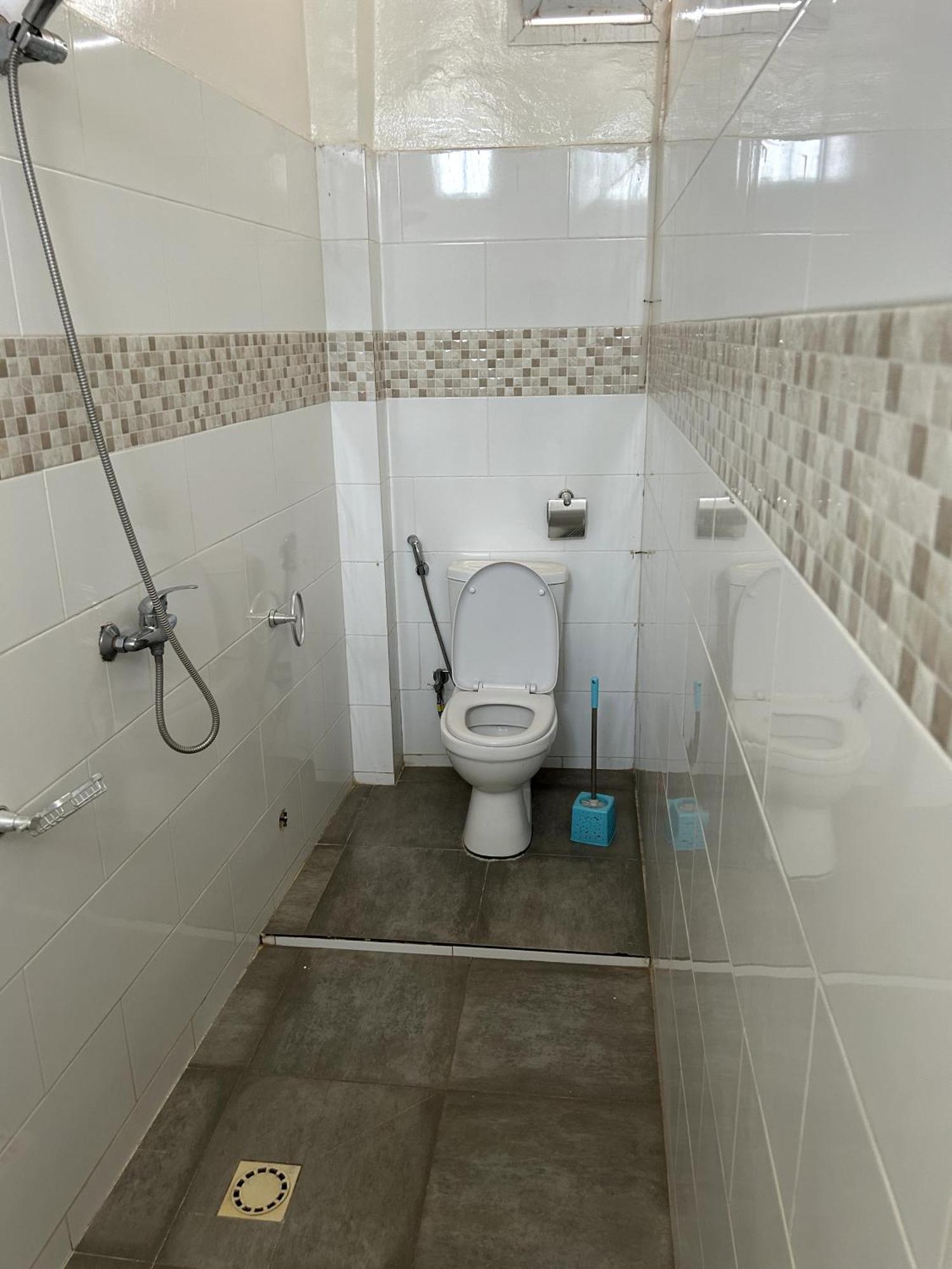 Chambre Spacieuse Avec Balcon - Salle De Bain Exterieure Privee & Breakfast Saint-Louis Kültér fotó